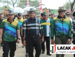 Kapolda Jatim Dampingi Panglima TNI Buka Kejuaraan Pacu Kuda Nasional di Pasuruan