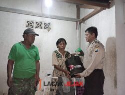 Polisi Salurkan Bantuan Sembako Kepada Korban Bencana Alam di Malang
