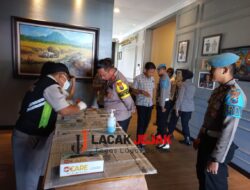 Penguatan Pengawasan Polresta Malang Kota Adakan Tes Urine Dadakan Bagi Personel