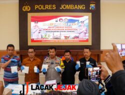 Polres Jombang Ringkus Dua Pengedar dan Sita Jutaan Pil Koplo