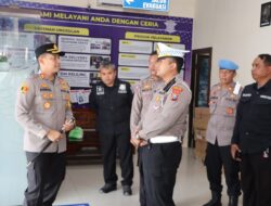 Satpas Polres Tulungagung Permudah Masyarakat Pemohon SIM dengan Nasi Tiwul