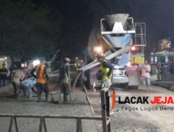 PUPR Jombang  Lakukan  Rekonstruksi Jalan Rigid Beton Kabuh -Tapen Sumber Dana APBD 2023