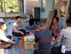 Polantas Polres Jombang Sambangi Korban Lakalantas