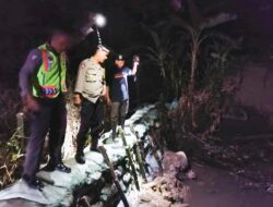 Kolaborasi Polisi Bersama Warga dan Stakeholder Terkait, Atasi Tanggul Jebol di Jombang