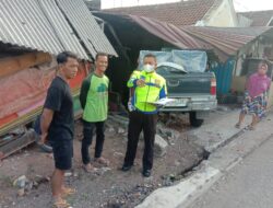Kasus Kecelakaan Mobil Tabrak Rumah Warga di Jombang Berakhir Damai, Pengemudi Sanggup Mengganti Kerusakan