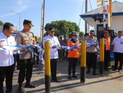 Kapolres Jombang,” Pos Jaga dan Palang Pintu Perlintasan Kereta Api Dibangun untuk Keselamatan Warga