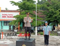 Kapolsek Mojowarno Sampaikan Amanat Kapolres Jombang Saat Upacara Bendera