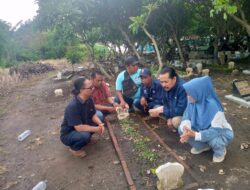 KJJT Jombang Peringati HPN Dengan Ziarah Ke Makam Seorang Wartawan Korban Pembunuhan Dan Berbagi Santunan