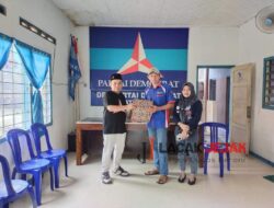 Berbagai Komunitas Terima Bingkisan Dari Ketua DPC Demokrat Jombang Begini Ungkapnya