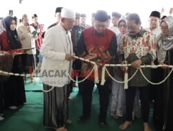 Pj Bupati Jombang Teguh Narutomo Resmikan Masjid Baitul Maqdis di Lingkungan Ponpes Bhakti Bapak Emak Bareng