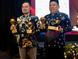 Perumdam Tirta Kencana Jombang Raih Golden Trophy di Ajang Top BUMD Awards 2025 Begini Komitmennya 