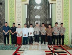 Silaturahmi Dengan Warga Desa Bareng, Kapolres Jombang Berikan Imbauan Kamtibmas