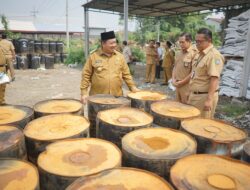 Dinas PUPR Siap Perkuat Layanan Jalan, Bupati Warsubi Lakukan Peninjauan Langsung