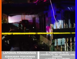 Upaya Cepat Tim BPBD Atasi Kebakaran di Desa Candimulyo Kecamatan Jombang
