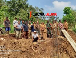 Subur Anggota DPRD Jombang Hadir Dalam Pembangunan Jembatan Di Desa Sumberjo Begini Ungkapan Warga