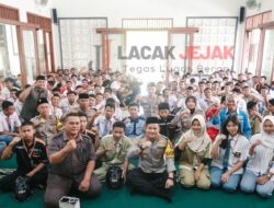 Kapolres Jombang Beri Penyuluhan kepada Pelajar dan Imbau Tidak Ikut Demonstrasi dan Bijak Bermedsos