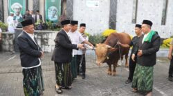 Peringati Hari Raya Idul Adha Bupati Jombang Warsubi Ajak Masyarakat Tundukkan Ego Dan Tingkatkan Peduli Sosial